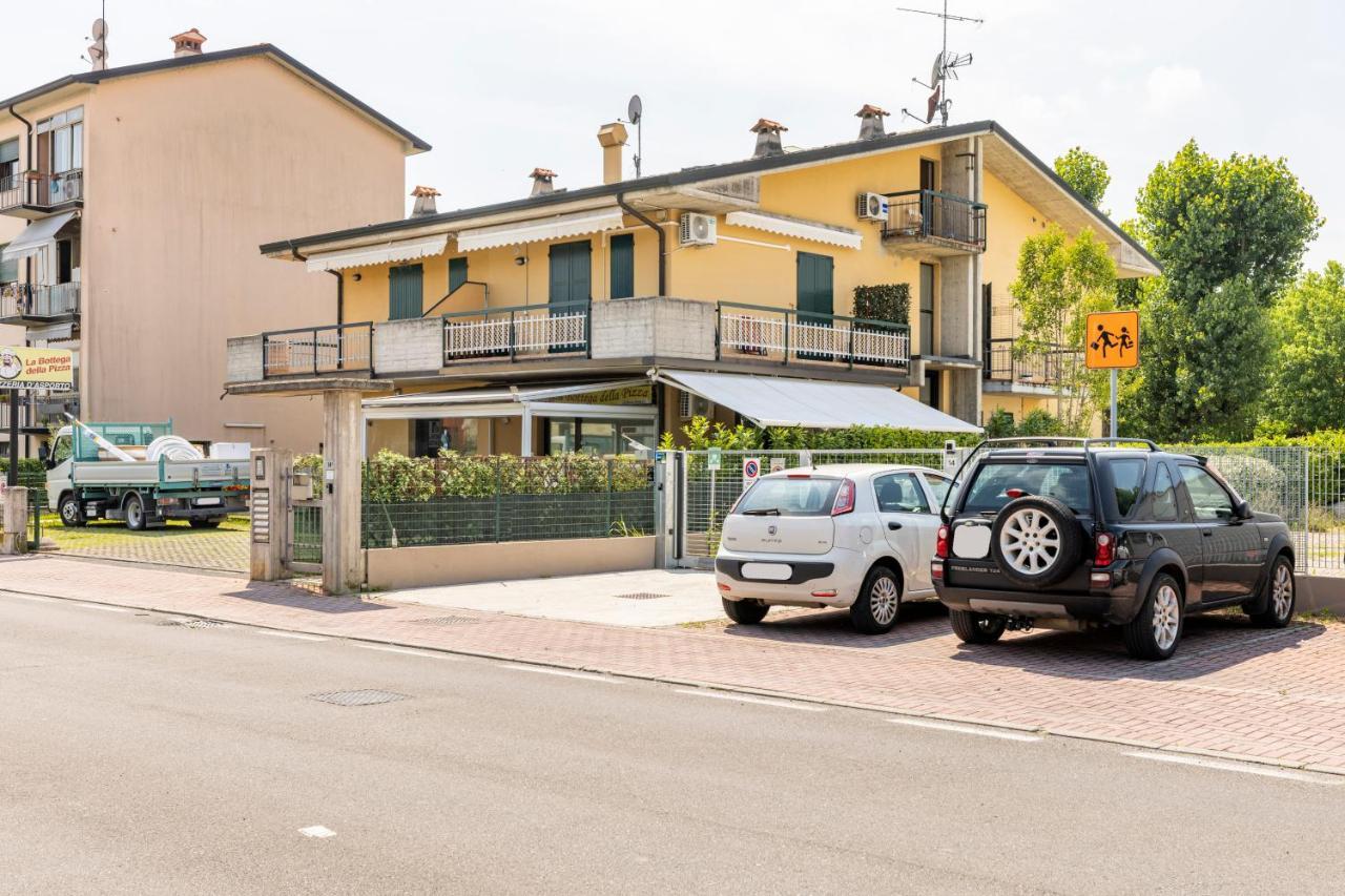 Trendy Aparment With Garage Right By The Lake Sirmione Extérieur photo